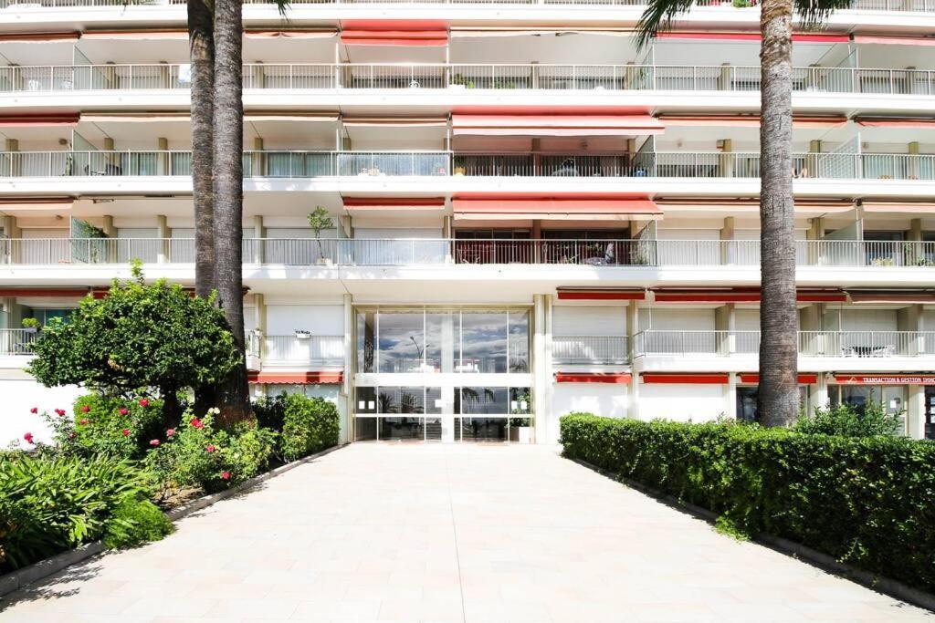 Studio Bord De Mer 2 Menton Bagian luar foto