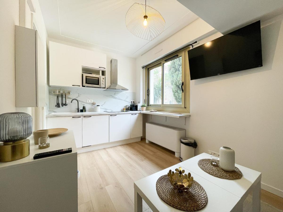 Studio Bord De Mer 2 Menton Bagian luar foto
